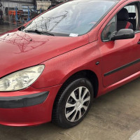 Vehicule-PEUGEOT-307%2520PHASE%25201-2001-cedf06f63ed022ec6fb7ccb62cf0e6678197dcd0d1dda464b9f83fabbd06de35_m.jpg