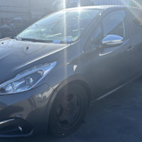 Vehicule-PEUGEOT-208%25201%2520PHASE%25202-2019-9b028fc28eb6161aa8cb0405c032b5c0338ed7f3290a0c34ceb9a06dedfc1508_m.jpg