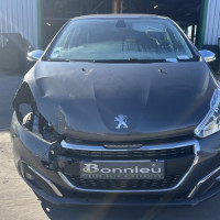 Vehicule-PEUGEOT-208%25201%2520PHASE%25202-2019-bdc6dfb753c8a480b6fb769d769845f6171d76eef2bb45e6e690060874eeecb6_m.jpg