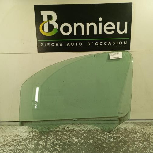 Vitre avant gauche