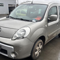 Vehicule-RENAULT-KANGOO%25202%2520PHASE%25201-2010-6b086b37c5943216d4cfe57d249234110cf20bb717fdea45c5f5601eb41ce3d3_m.jpg