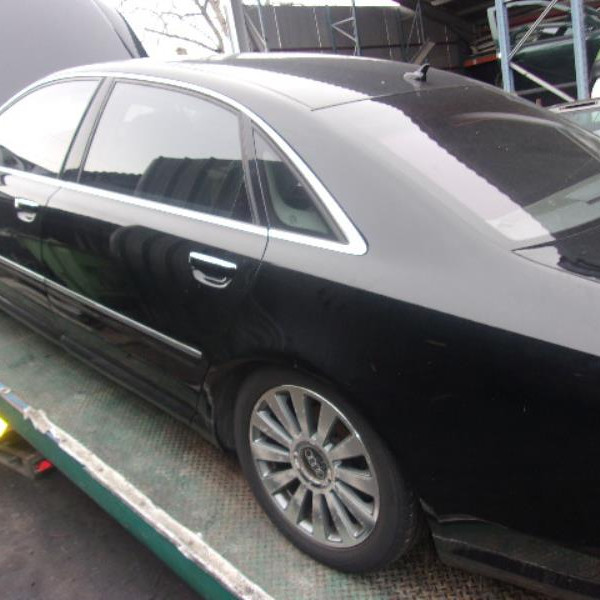 Vehicule-AUDI-A8-%284E%29-A8-2005-4-1-2006-62232269bf020fd859319bd28db4a248de02fef9794246dedba47145fca8bb4b.JPG