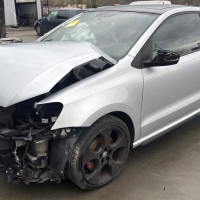 Vehicule-VOLKSWAGEN-POLO%25205%2520PHASE%25201-2011-c67d4b42118e2d379b72c3e4f04bc8dfb5ffdeff7bd78fcdf4169ba574959804_m.jpg