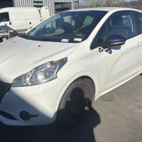 Vehicule-PEUGEOT-208%25201%2520PHASE%25201-2015-514311e567cd9a0f1cc2c9171382ed2955f74a88abc86eeae2d2ea4651baf0c3_m.jpg