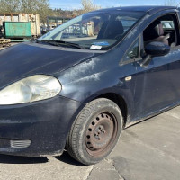 Vehicule-FIAT-GRANDE%2520PUNTO-2007-5ced96486c4027c9beb74828f8e0d6de3d016621b97a520cff3e0f20e1ba921b_m.jpg