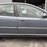 Vehicule-CITROEN-C5%25201%2520PHASE%25202-2006-f4e816e8349a40ea2f670c7d301fdaf558c594da7d01f9cb55e9274767a682c5_m.jpg