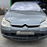 Vehicule-CITROEN-C5%25201%2520PHASE%25202-2006-68b720a6b8a66611e86e62f0d83ec078c14331cf74d907a9f2b9ba1d0c89d2fa_m.jpg