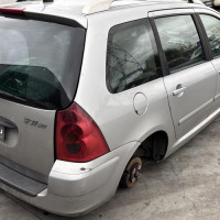 Vehicule-PEUGEOT-307%2520PHASE%25201%2520BREAK-2003-b0d40e3329a70a7bd429ff1da6beb90ba1bf160aebdba4daa5de8d30ebfde3ec_m.jpg