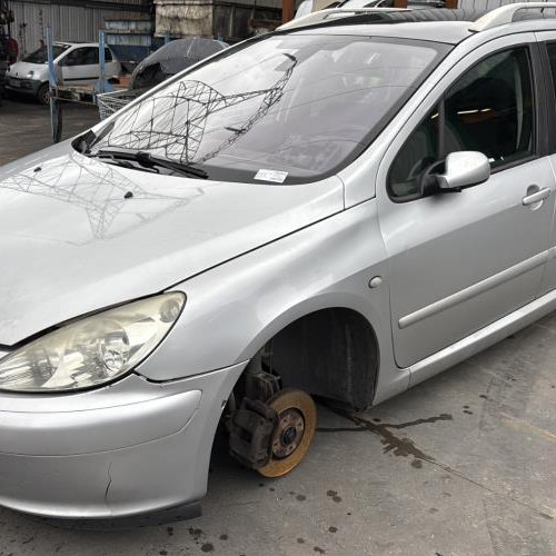 Vehicule-PEUGEOT-307%2520PHASE%25201%2520BREAK-2003-8a063c230d84833b4abf84ef047e826f5e073e2e0acec43874ff470d795acad2_m.jpg