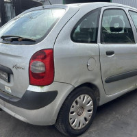 Vehicule-CITROEN-XSARA%2520PICASSO%2520PHASE%25201-2004-2527b80d774216b5cffe362523baaf6ac0530c2cf95e583d5c7eef6059b50cc5_m.jpg