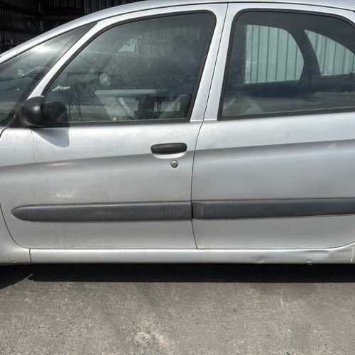 Vehicule-CITROEN-XSARA%2520PICASSO%2520PHASE%25201-2004-ec617d92fd328de2d5bc5d094dbed20f50ad6f3ce170cb68810cddb0a3ae2c11_m.jpg