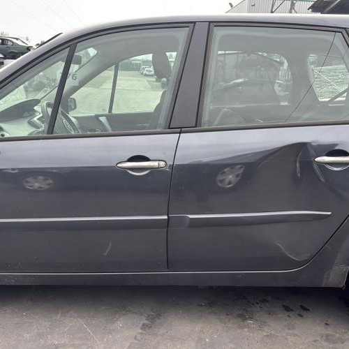 Vehicule-RENAULT-GRAND%2520SCENIC%25202%2520PHASE%25202-2008-080fd81aa5507426591d560a42620f9a3b99e3c708270c04b89eb78c8f755cdd_m.jpg