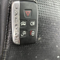 Vehicule-JAGUAR-XE-2016-d45f59131b08e3860cf18dcbce92f00eb13d95be747bfa8ebdb2fdd9304b7f77_m.jpg