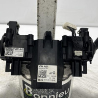 Vehicule-VOLKSWAGEN-TOURAN%25202-2013-f2fb202a4bb3aa3110d0c7e74a0effb9ead903eddb597b15f5eea1b5d19f7707_m.jpg