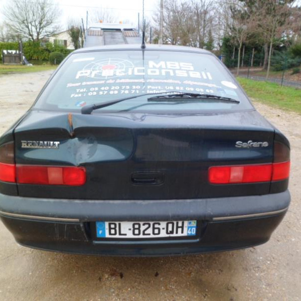 Vehicule-RENAULT-SAFRANE-PHASE-2-1-9-1998-0aa7617487f0c460d6852800d729e30bd99d00a00c3fa8f56922d70fa4d41023.JPG