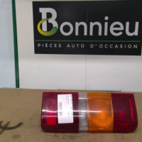 Piece-23792175-Feu-arriere-principal-droit-4505431-FORD-COURRIER-3-PHASE-1-1.3i--8V-c558a9680ff4eb3b0c46a1edf639a8ac35f740fa3a9b301d108b3b5f4db01650_mtn.jpg