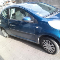 Vehicule-CITROEN-C1-PHASE-1-1-2006-6f80e9d17347f6bcf971090a9cfccb8682c216a2baf8ea880de3a966d7649d4a.JPG