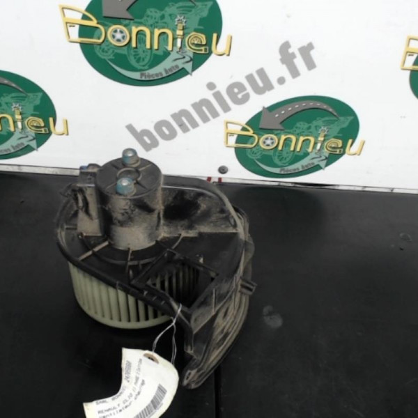 Piece-Ventilateur-chauffage-RENAULT-CLIO-II-PHASE-3-Extreme-Diesel-1d740c35b24f723d2ea11d3519fc96c19038206b55a6028b619299efafd5ca50.jpg