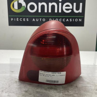 Piece-Feu-arriere-principal-droit-%28feux%29-7700426320-RENAULT-TWINGO-1-PHASE-3-82265fb5d2307c6cd922e4695297c68d15c96b569263e45c9eb0be8f2f23aa28_mtn.jpg