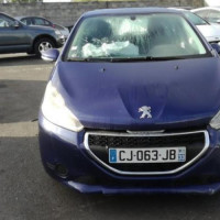 Vehicule-PEUGEOT-208-Access-1-4-2012-206ae9a0ca79589665264f2c03cc5bd7204644d38dd5665da2ad6cc4d2a86ecd_mtn.jpg