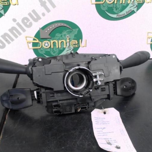 Piece-Commodo-CITROEN-C3-2009-Diesel-95ab9afbf658ffdd1795c986f985f940e513a3a7f54cb67357a5835c3244abcb_mtn.jpg