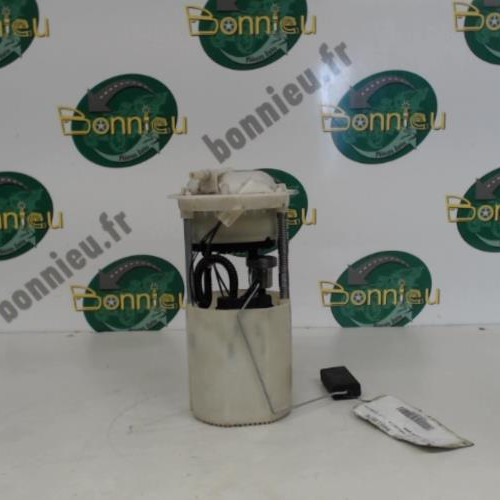 Piece-Pompe-immergee-FORD-KA-II-Ambiente-Essence-e6d820b4ea9a7363e273af7decf25e0591a2affc081e597a4603221beab990d4_mtn.jpg
