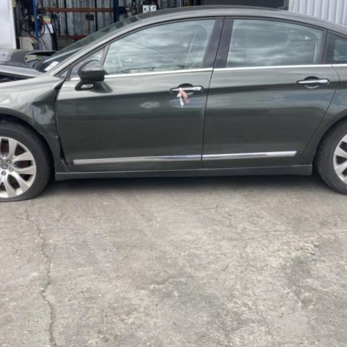 Vehicule-CITROEN-C5-2-2009-b2419a248ad9f76435c3cfdbc87e3843c29b9c3be971d2208e9a5881490426f9_mtn.jpg