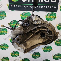 66603600-d2b75950-4667-49db-a17d-188725628548-Piece-Boite-de-vitesses-7701477492-RENAULT-CLIO-3-PHASE-1-dcadf6c4fc4a55e23bf49634766e4d1182027417d866fd7cfd22838121822b47_m.jpg