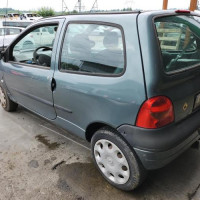 Vehicule-RENAULT-TWINGO-1-PHASE-3-2006-aea12b962022291bdbbea6961f1cecfce033801472b15497737689fae6fe1926_mtn.jpg