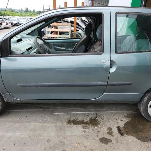 Vehicule-RENAULT-TWINGO-1-PHASE-3-2006-befb0cddca33921111601f857f3eca4b60df75e4bae7b600b7240a7c1ba524d7_mtn.jpg