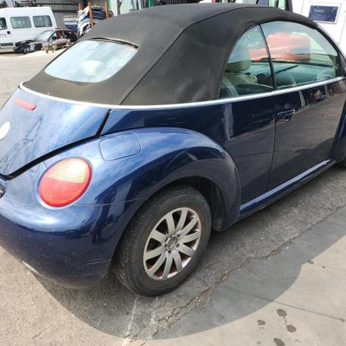 Vehicule-VOLKSWAGEN-NEW-BEETLE-1-PHASE-1-CABRIOLET-2004-fc1f4aa745c63defbbd2bcff3216fafdacecc4a22374e090579c6e1ca9adfea9_mtn.jpg