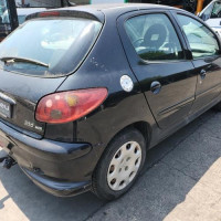 Vehicule-PEUGEOT-206-PHASE-2-2007-13f9fc2a24385295f4e9f25b838c88e967407caf7778635b60ad1423379e6a45_mtn.jpg