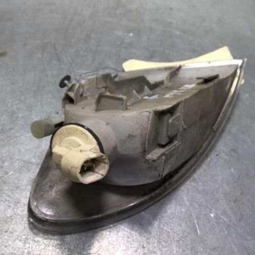 74595678-15cab33d-37e2-4a12-96a8-4a85703c892f-Piece-74595678-Repetiteur-clignotant-avant-gauche-RENAULT-MEGANE-1-PHASE-1-14i-8V-94e0823949530cc5f01fef939507ff3381043c8018aca9e19388cc44f46e0ead_m.jpg