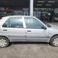 Vehicule-PEUGEOT-106-PHASE-2-2000-d7b9b13053f6b536f1c1ade292f7ea835afc4f8bc9cb0bd9db96885d3ed75e7f_mtn.jpg