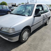 Vehicule-PEUGEOT-106-PHASE-1-1995-0a92ffc75e688b98e7b54ebe2f3974f4630b8ef27bd02e577267e21e4ef2ce19_mtn.jpg