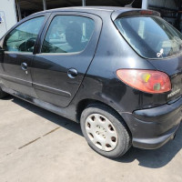 Vehicule-PEUGEOT-206-PHASE-2-2007-cb53816b815cb44592aa94ad4d7bb1bfd7429b329dee1b5250b77e5bc9046d3d_mtn.jpg