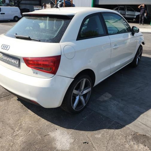 Vehicule-AUDI-A1-1-PHASE-1-2010-65fe7bdf586e1cf52938bf82d00fe79f63da6765be8a7a05375ea05673d47c70_mtn.jpg