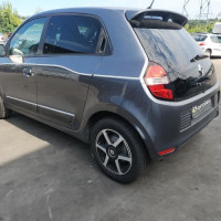 Vehicule-RENAULT-TWINGO-3-PHASE-1-2018-8fd021b857be0381cd7a52d92bf7e4f5b5b0fa6734202c054340c91e45c936a8_mtn.jpg