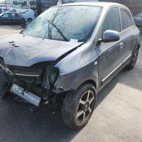 Vehicule-RENAULT-TWINGO-3-PHASE-1-2018-a6160c3302883cd3628dea86fd1bcfd0f03ab9803d40b54d2e72d1f82418c5fe_mtn.jpg