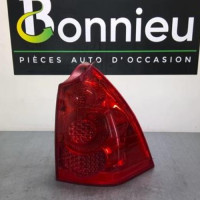 76535156-0936b0f5-aed3-4f38-8888-53cf366f4c60-Piece-76535156-Feu-arriere-principal-droit-6351X2-PEUGEOT-307-PHASE-1-BREAK-16-HDI-16V-TURBO-c6ab39ad011a23666fe18d78574cf196d4cd6bd353624cb81c280d23f6c0afe6_m.jpg