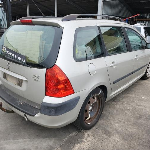 Vehicule-PEUGEOT-307%2520PHASE%25201%2520BREAK-2005-cf65da6e82874fa2f2f0b304dd01b411a37c7fc599c698413aa37378f5c30b00_m.jpg