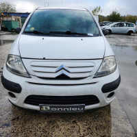 Vehicule-CITROEN-C3%25201%2520PHASE%25201-2006-824b1888deb7c1503a90ba2fffddc150a1da9519db890d1da85c2e4942aa82cd_m.jpg