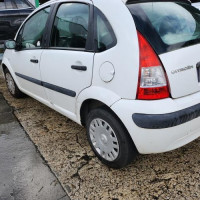 Vehicule-CITROEN-C3%25201%2520PHASE%25201-2006-2bc6f2cf222898e30d649e8dce7adb045d536c12d89ef3b929a037bcbb3ec778_m.jpg