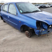 Vehicule-RENAULT-CLIO-2-PHASE-2-2006-0e72765b65e9385d634ccb2250036323eb52641e51652bf009998e56fcb90b74_mtn.jpg