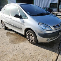 Vehicule-CITROEN-XSARA%2520PICASSO%2520PHASE%25201-2002-1639e479efc2da378888391eb2de3de0cfe54fb365f82b7d4c38a559a33bef49_m.jpg