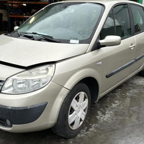 Vehicule-RENAULT-SCENIC-2-PHASE-1-2006-69b3c3cff0de8a7b36c84eaaba124ae95c7a983451fda5cfa10b0a52da371a4d_mtn.jpg