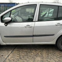 Vehicule-RENAULT-MODUS-PHASE-1-2008-a5fd7c87685a4f9e2fba60a7c464589d346d83005b58e64d7c692a0ce12ed451_mtn.jpg