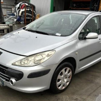 Vehicule-PEUGEOT-307-PHASE-1-2006-43b02c3b5facf56e630ec29704007fcf719e5df3e15086c44f412966ce0801fd_mtn.jpg