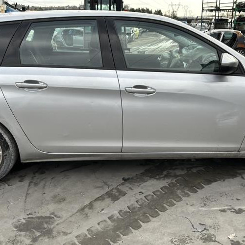 Vehicule-PEUGEOT-308-2-SW-PHASE-1-BREAK-2016-500003f0c9f2bd78cbe505aa4038142a4a6510bbd7eaae3ce5e908dfd5530e97_mtn.jpg