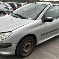 Vehicule-PEUGEOT-206-PHASE-2-2004-d80084761ec58e84fa70400ce585246066e4ab6bdee6d612968f01c98f79a475_mtn.jpg